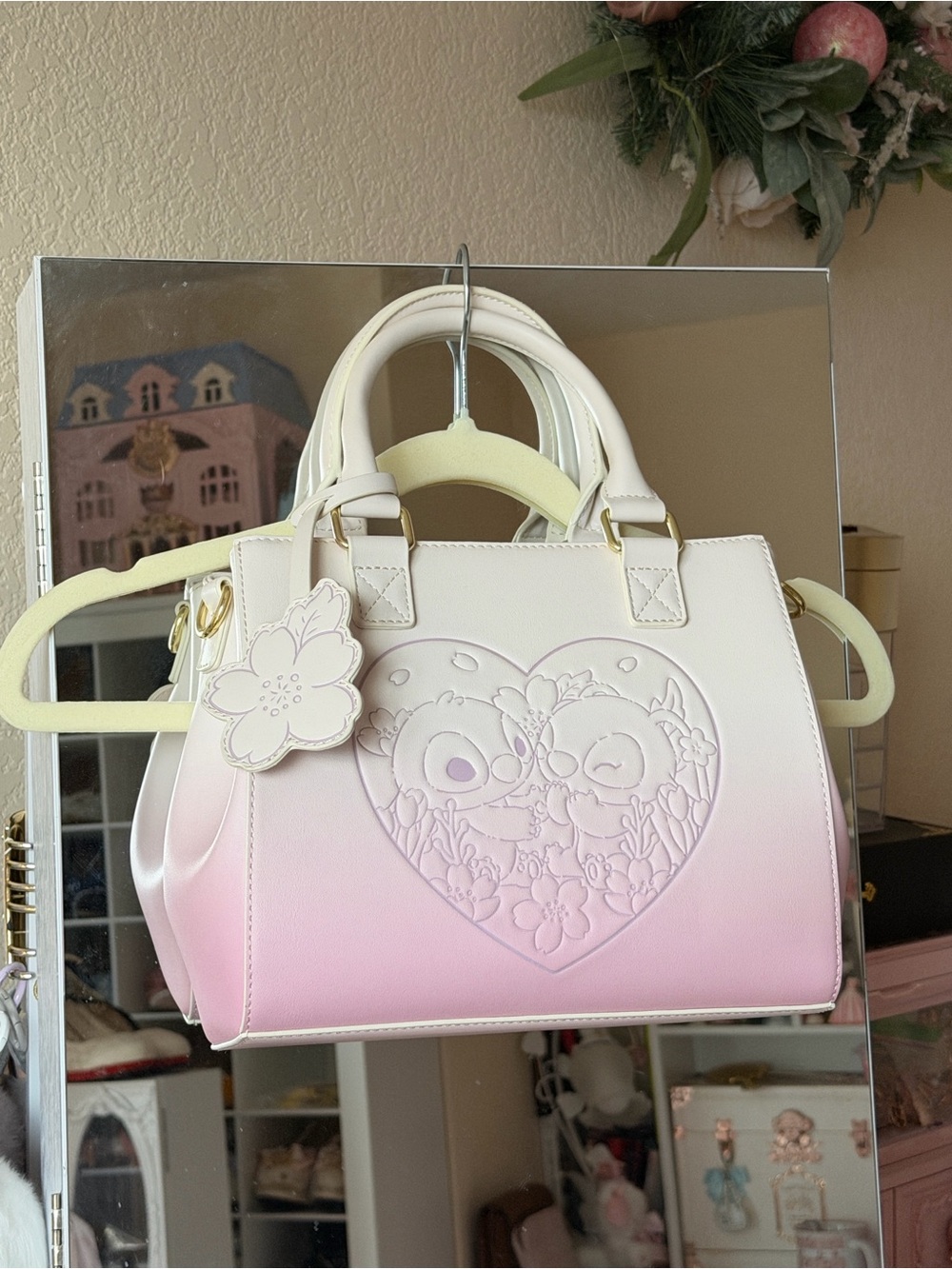 Disney x Loungefly Lilo and Stitch White to Pink Ombre Bag - Picture 2 of 7